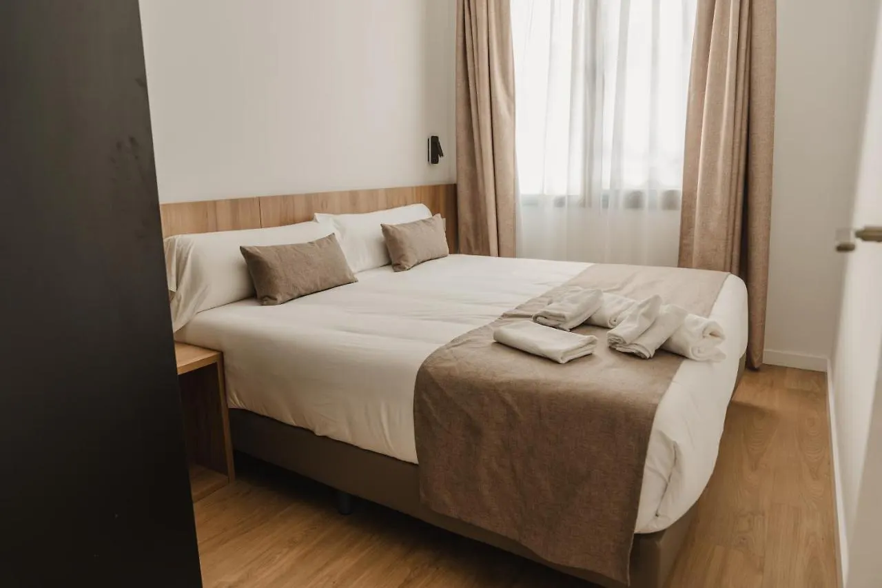 Ξενοδοχείο με διαμερίσματα Eszentrico Suites Jerez Χέρεζ Ισπανία