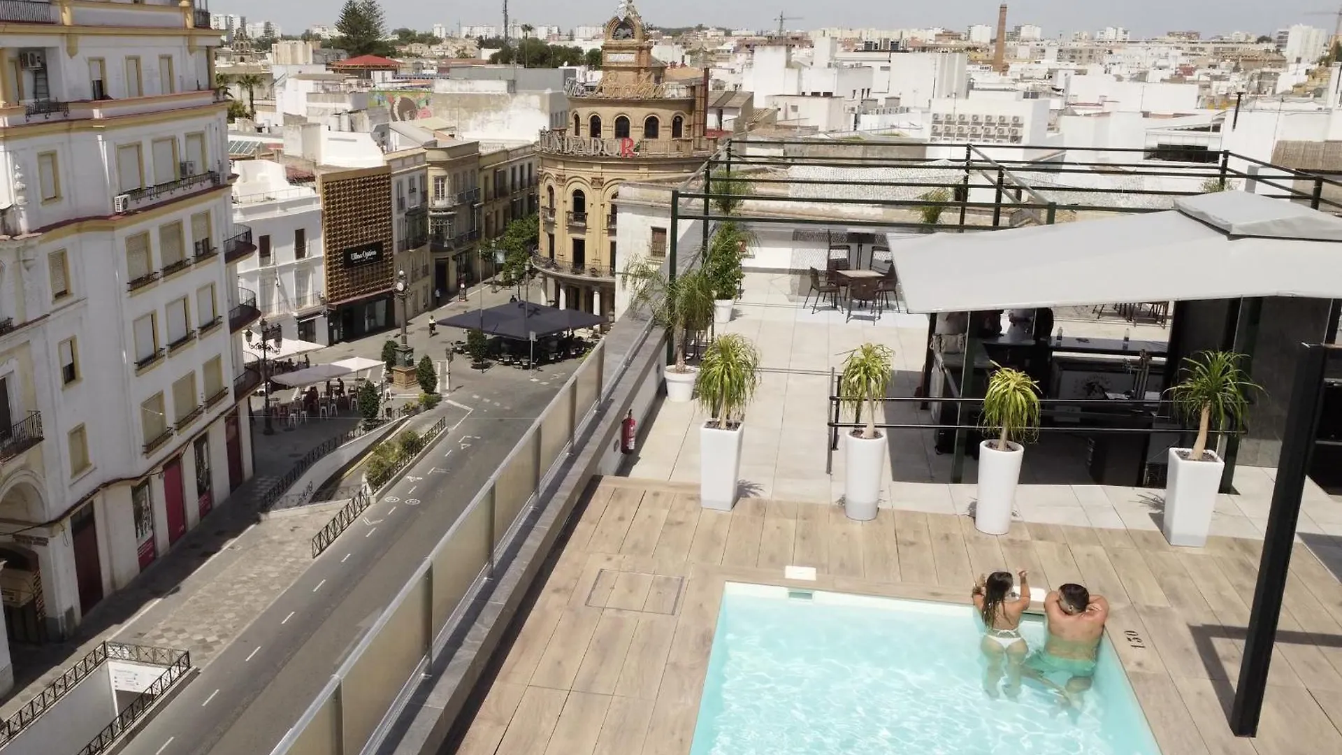Eszentrico Suites Jerez Χέρεζ