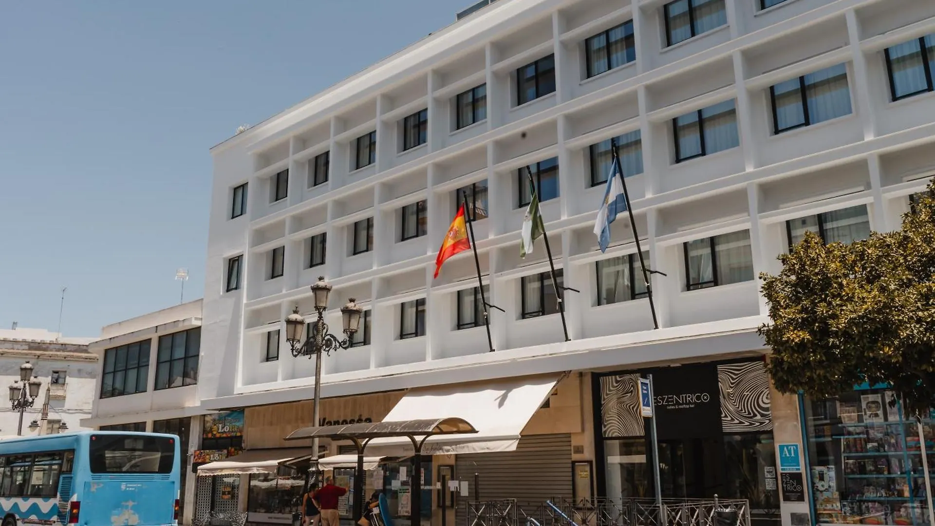 Ξενοδοχείο με διαμερίσματα Eszentrico Suites Jerez Χέρεζ