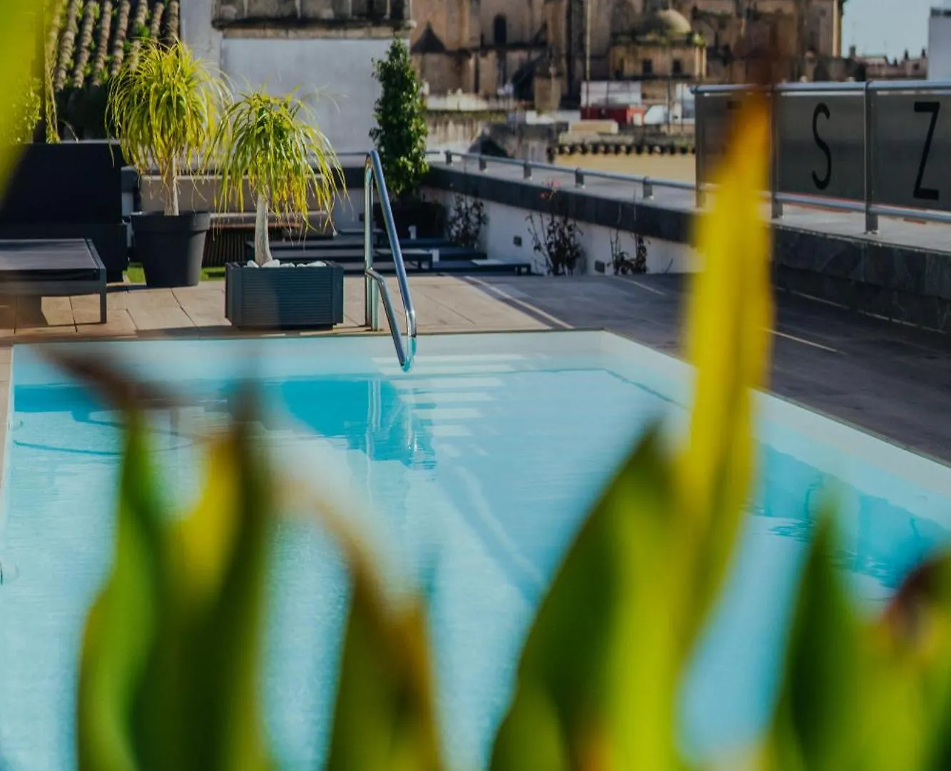 Eszentrico Suites Jerez Χέρεζ