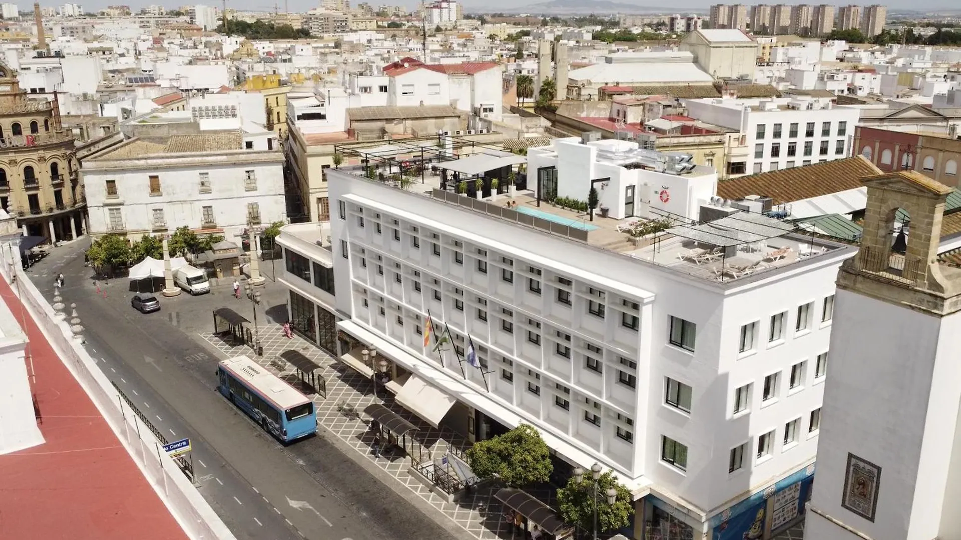 アパートホテル Eszentrico Suites Jerez ヘレス