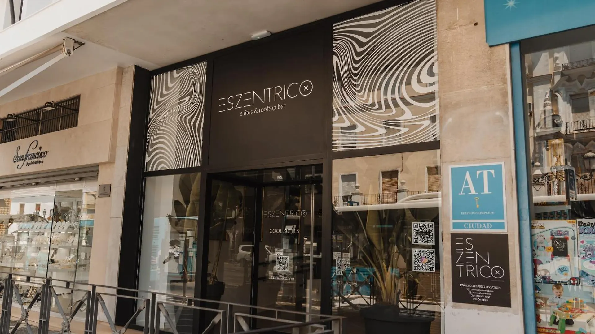Eszentrico Suites Jerez ヘレス 0*,