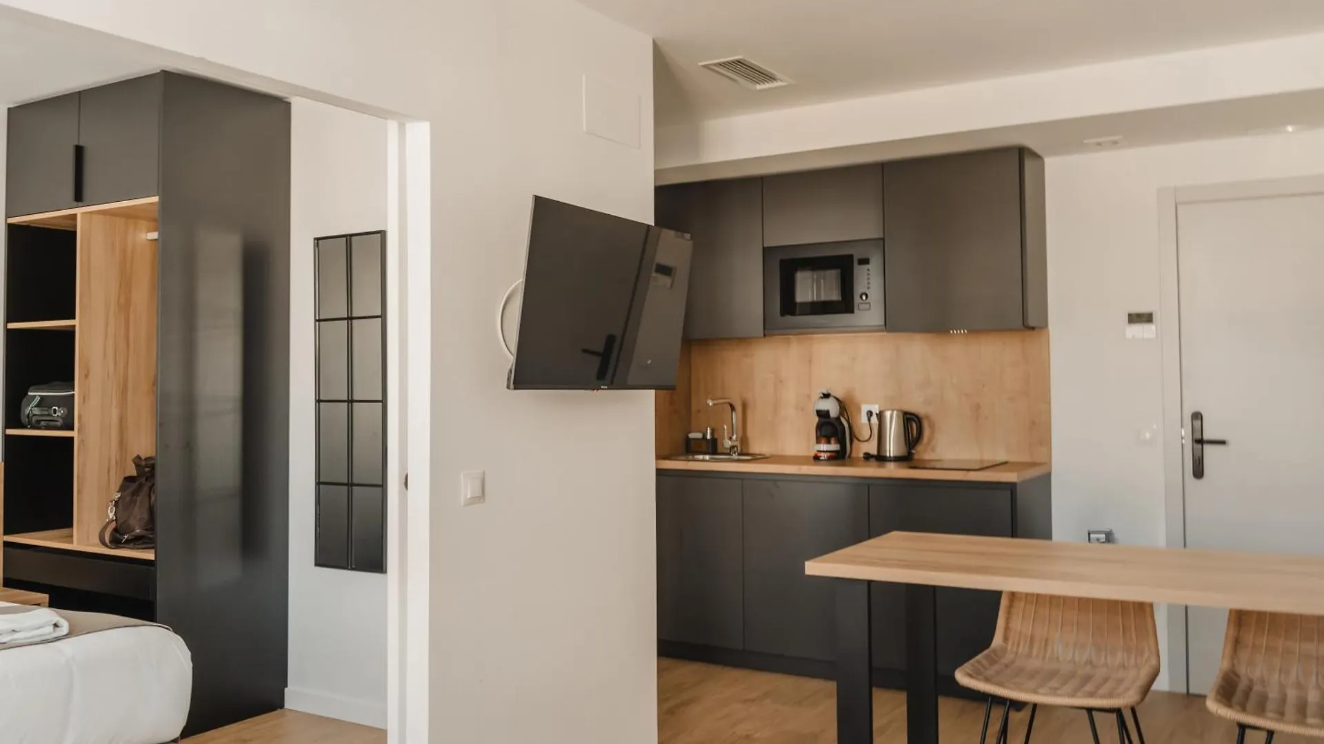 Eszentrico Suites Jerez ヘレス 0*,